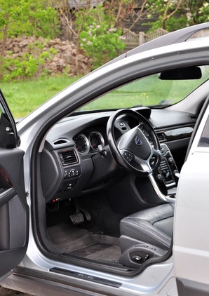 Volvo XC 70 cena 61000 przebieg: 261400, rok produkcji 2013 z Łódź małe 254